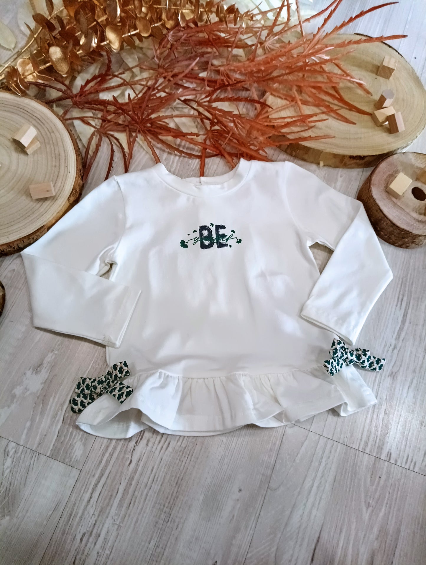 T-Shirt Felpata in Cotone Magliettina Manica Lunga Svasata con Rouches Ativo Kids Bambina 12-36 Mesi