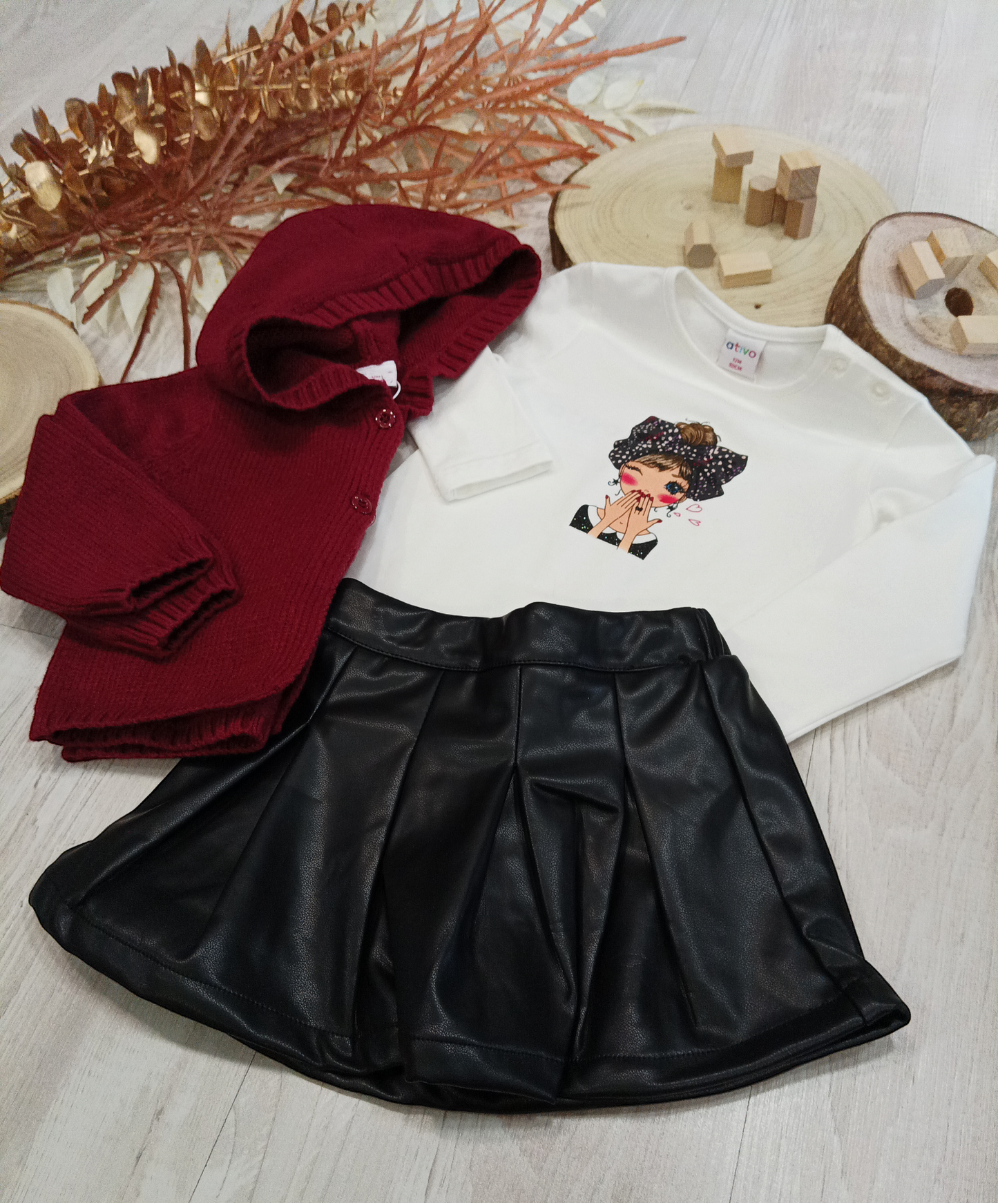 T-Shirt Bianca Felpata Manica Lunga con Stampa Girl Ativo Kids Bambina 12-36 Mesi