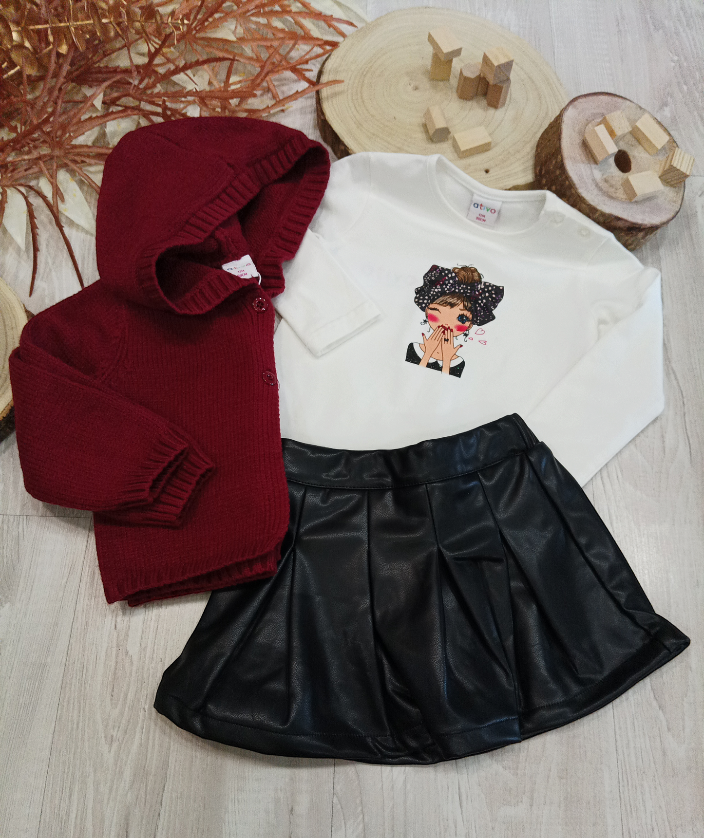 T-Shirt Bianca Felpata Manica Lunga con Stampa Girl Ativo Kids Bambina 12-36 Mesi