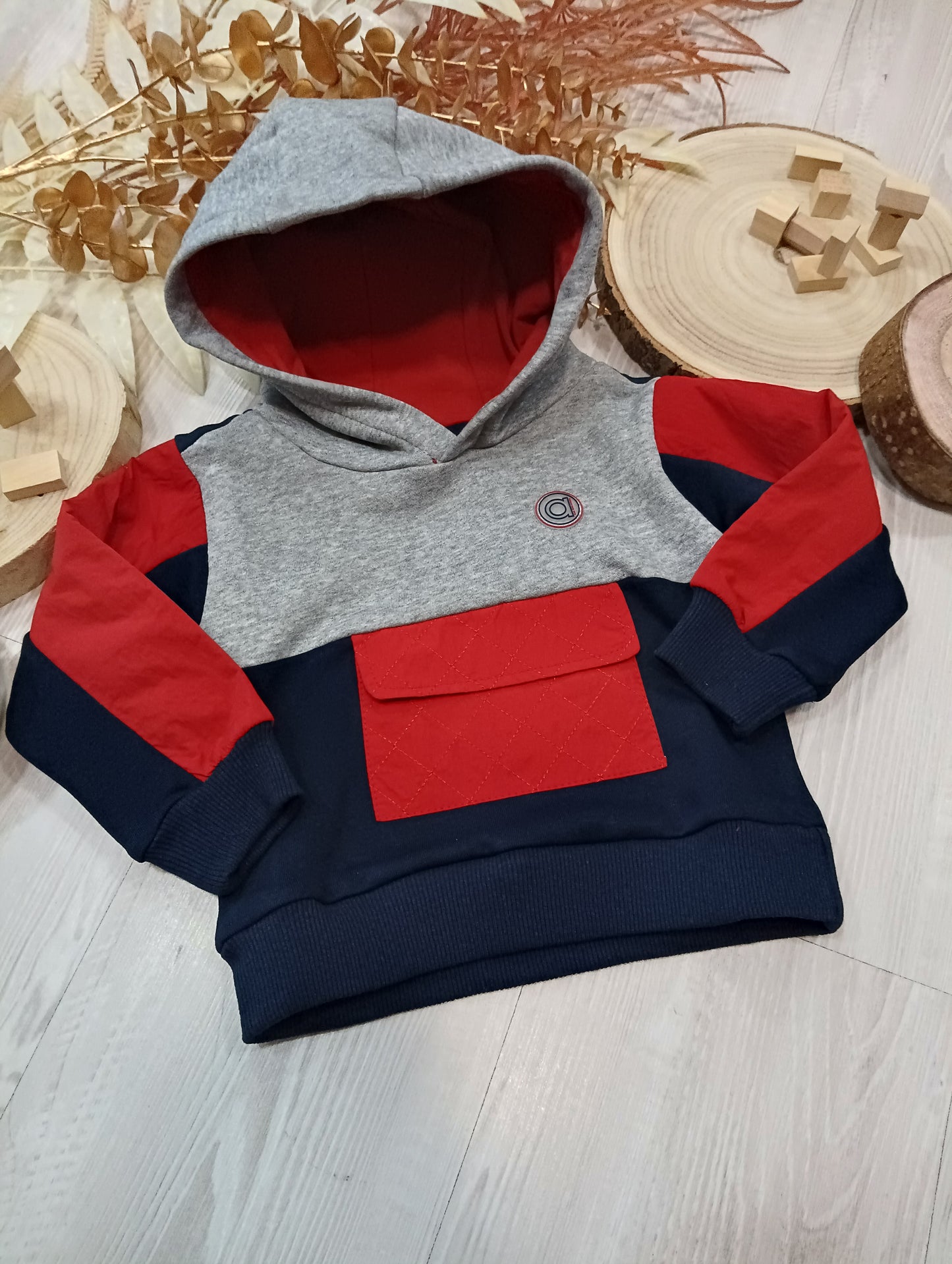 Felpa con Cappuccio Felpata Tre Colori Grigio Blu e Ruggine con Tasca sul Davanti Ativo Kids Bambino 12-36 Mesi