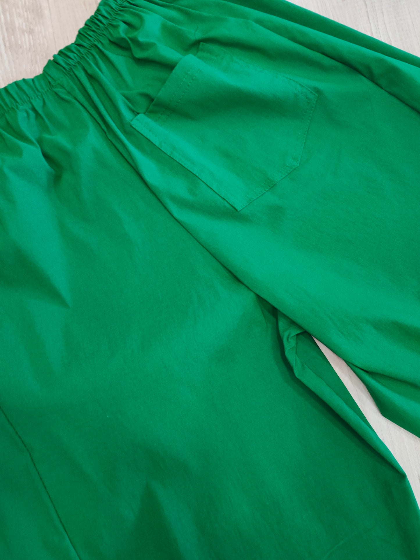 Pantalone Donna Modello Cargo in Tinta Unita