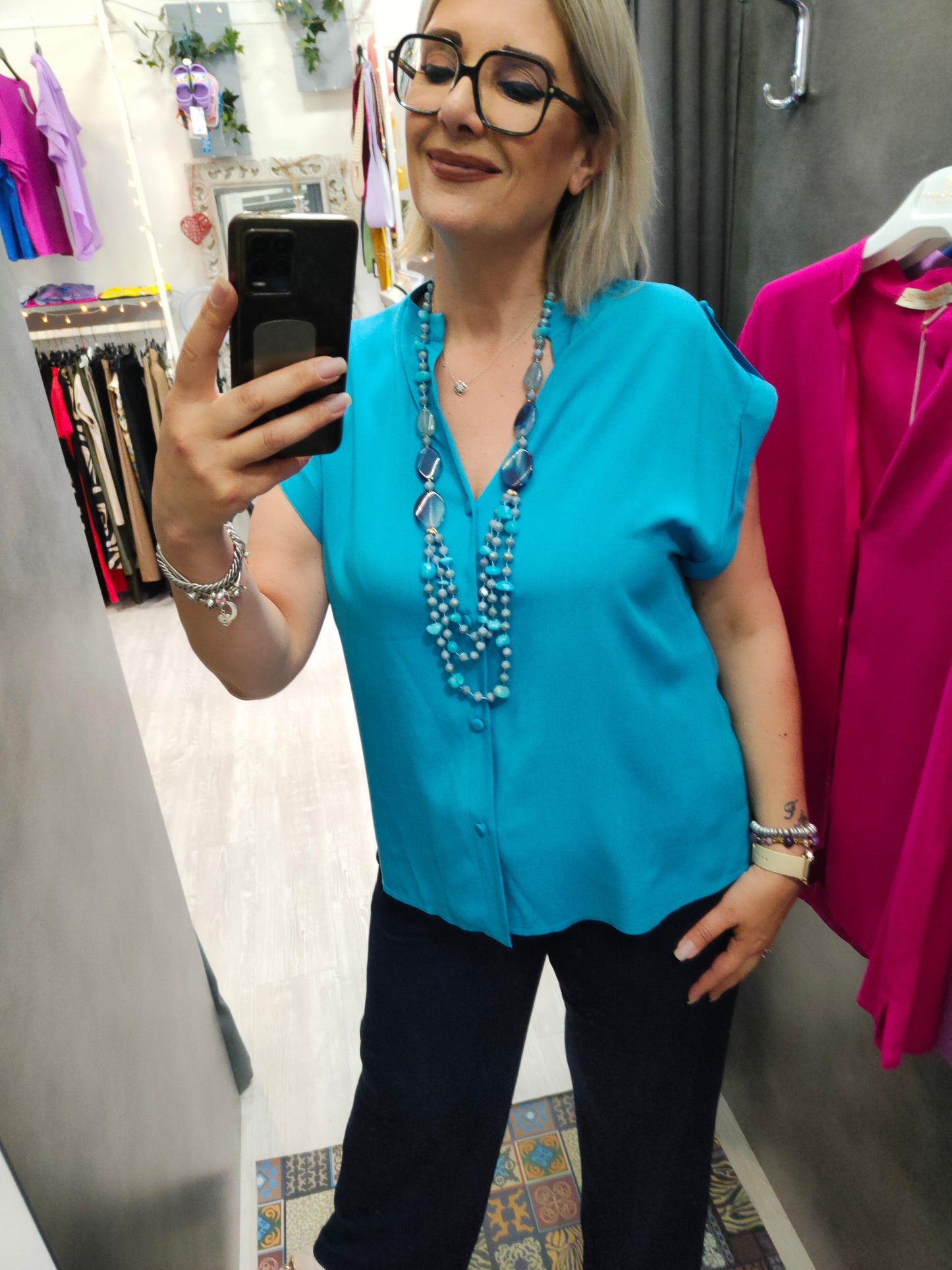 Camicia Donna Tinta Unita in Viscosa con Bottoncini