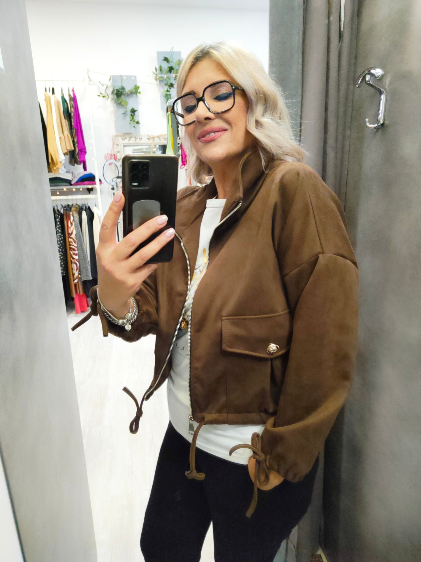 Giacchino Donna Giubbino Scamosciato Alla Vita con Lampo e due Grandi Tasche a Toppa
