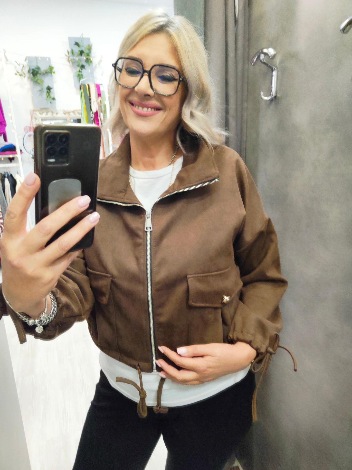 Giacchino Donna Giubbino Scamosciato Alla Vita con Lampo e due Grandi Tasche a Toppa
