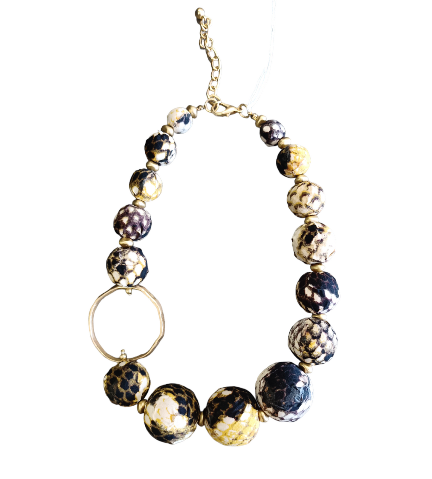 Collana Donna Girocollo Etnica con Sfere in Stoffa e Chiusura in Metallo