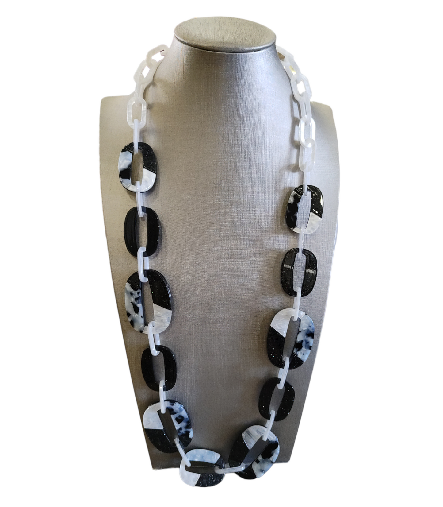 Collana in Resina Bicolore Perla e Nera da cm. 90 Reversibile
