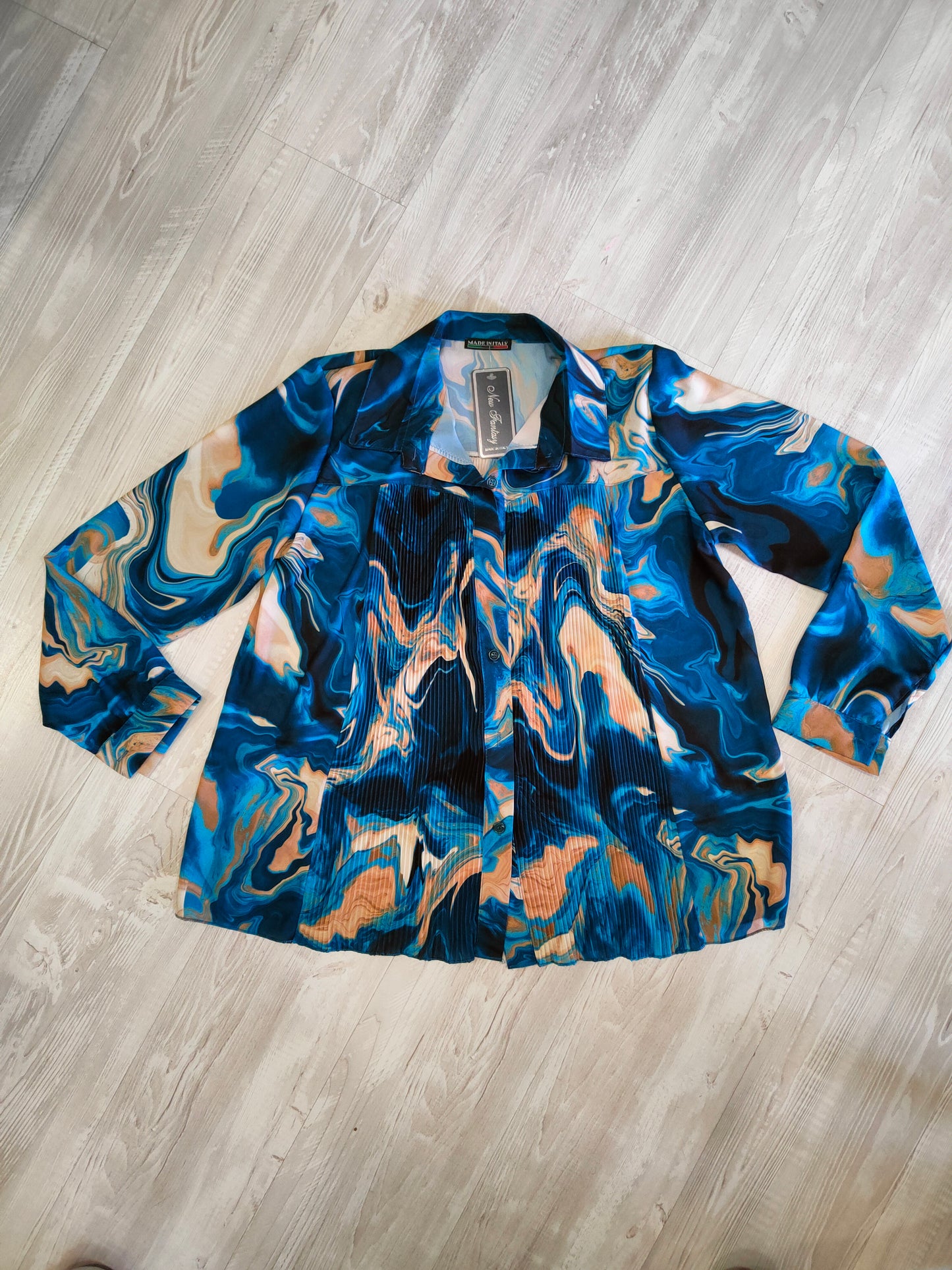 Camicia Donna in Fantasia Marmorizzata Petrolio e Blu con Inserti Plissé per una Ampia Vestibilità