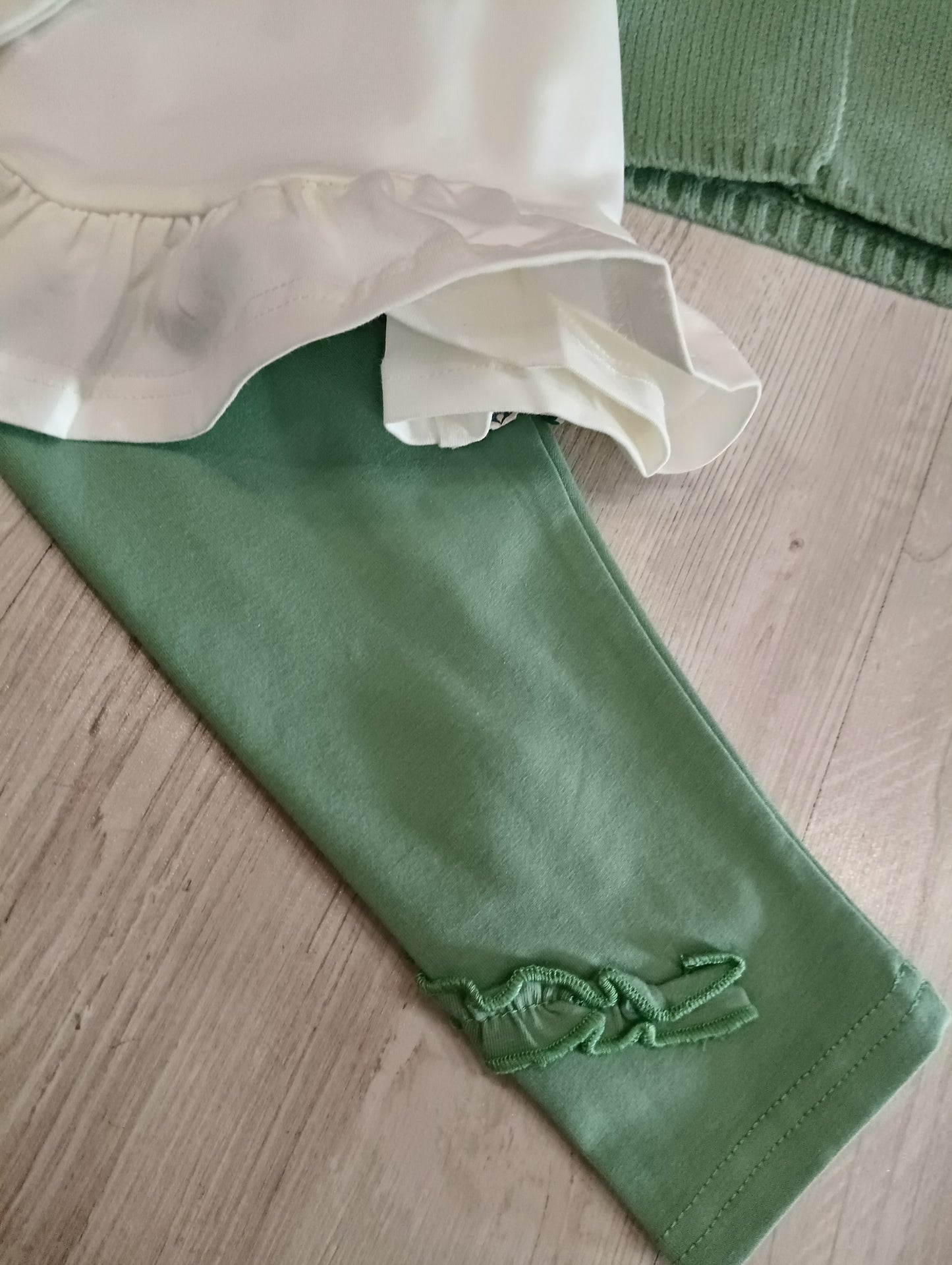 Leggings Color Verde Pastello Felpato con Ruche in fondo Ativo Kids Bambina 6-36 Mesi