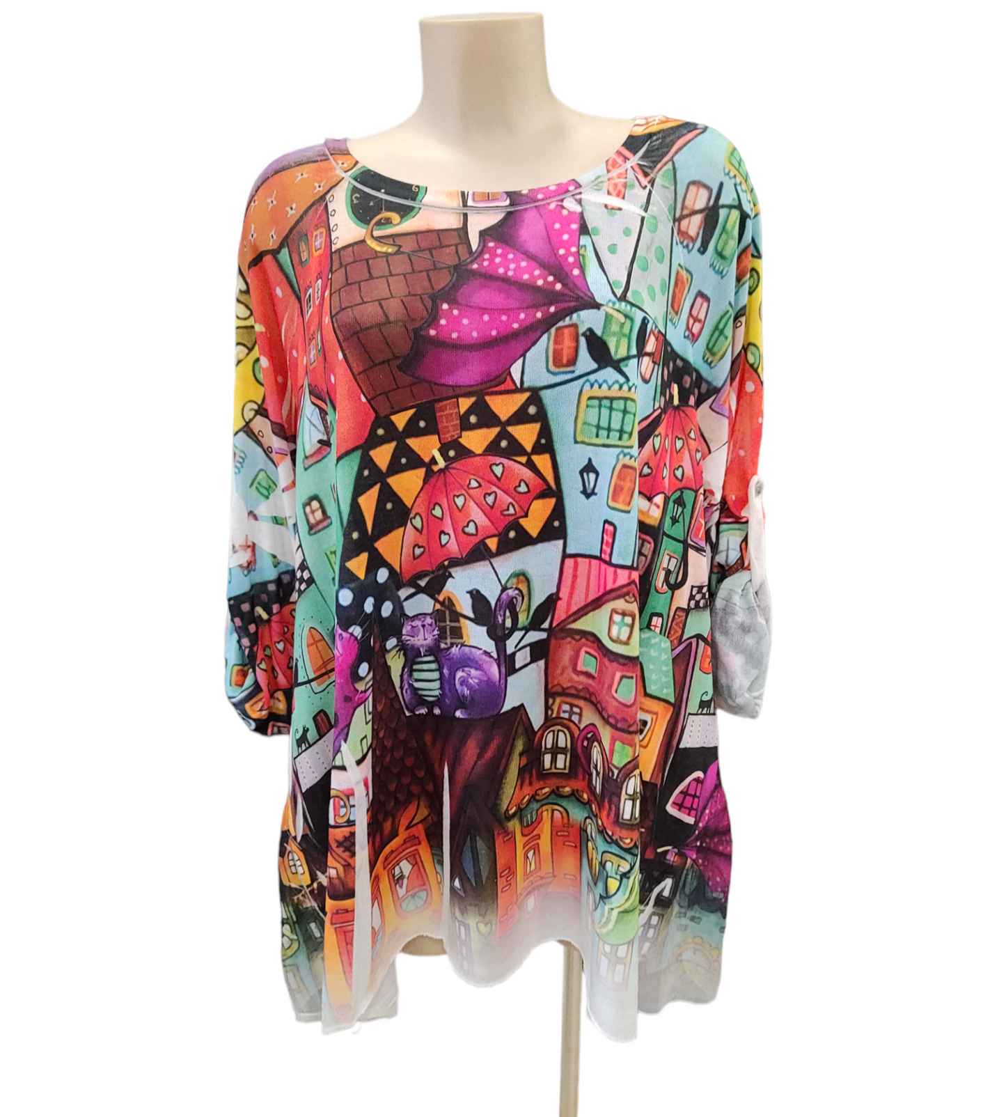 Maglia Donna Modello Oversize a Manica lunga con Ampia Scollatura a Fantasia Casette e Gatti Asimmetrica