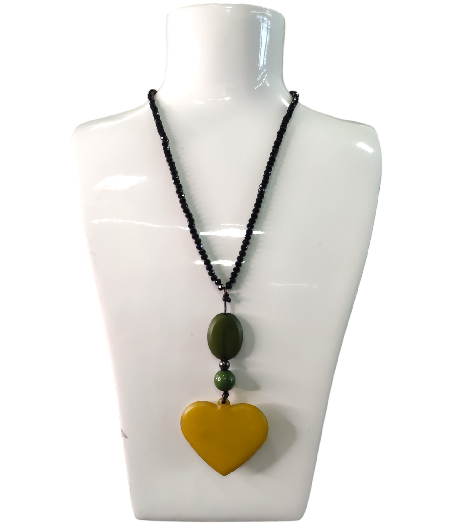 Beaded Necklace With Pendant Pendant