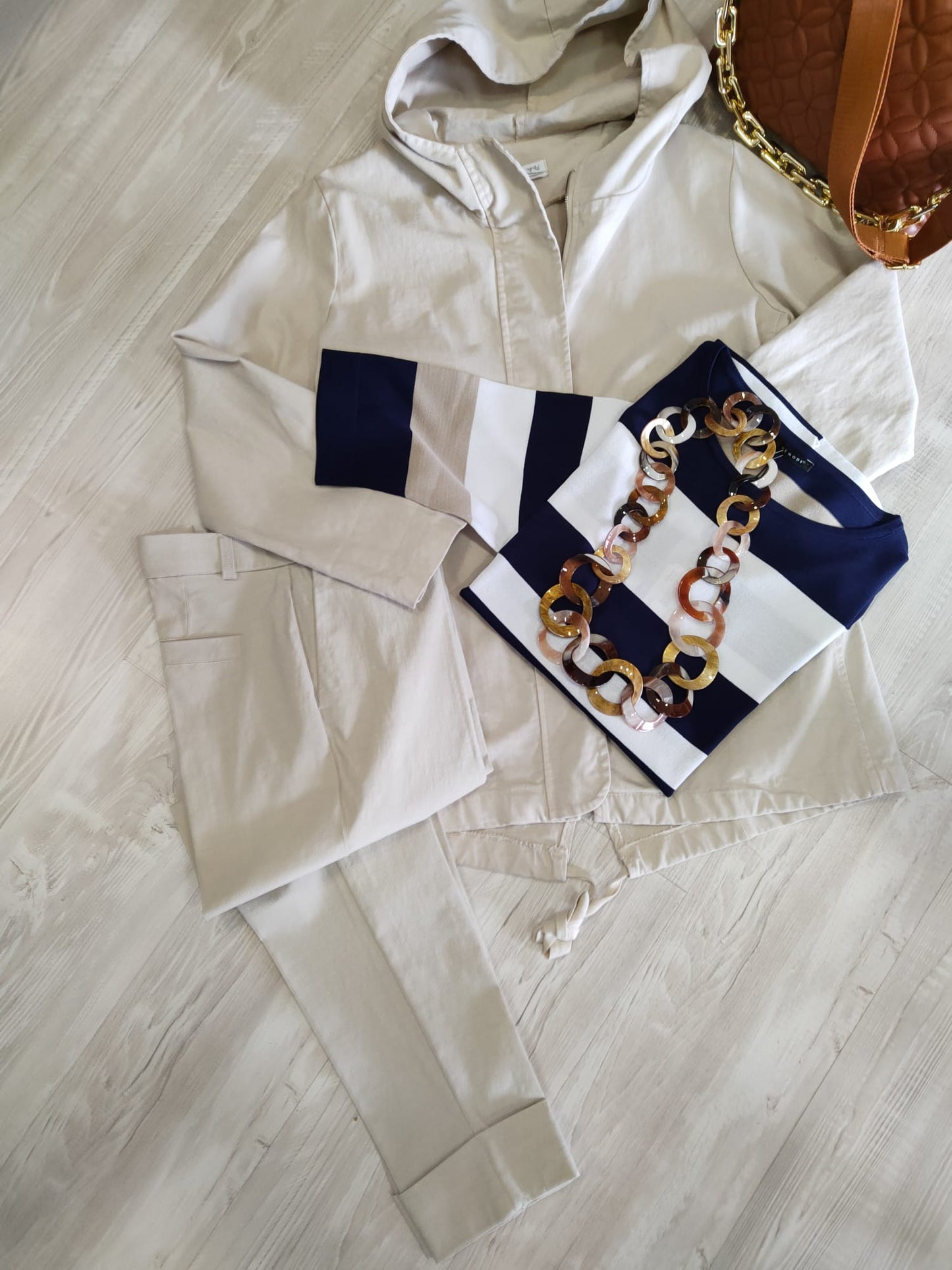 Maglioncino Donna Primaverile Manica a 3/4 in Viscosa Fantasia a Righe Colorate