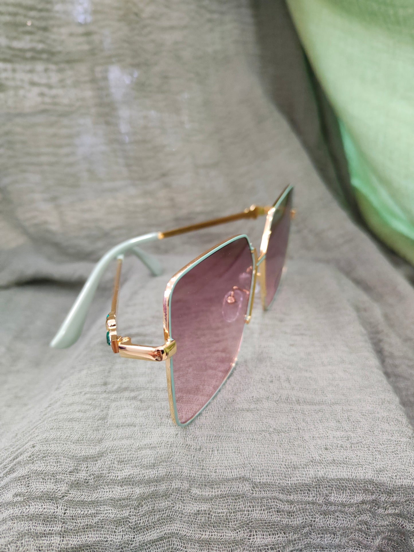Occhiale da Sole Donna Montatura Squadrata in Metallo Verde Tiffany Lenti Fumé