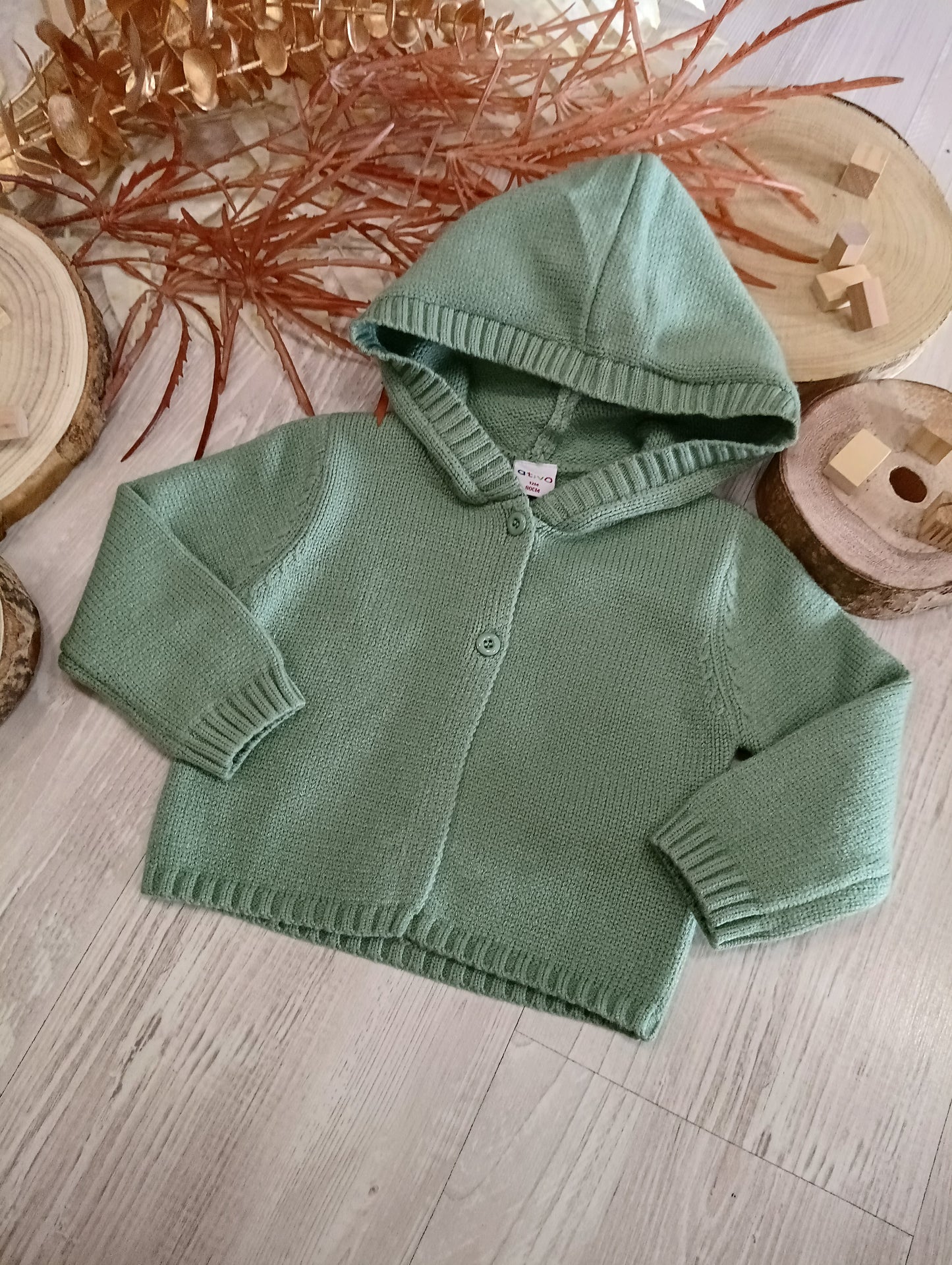 Cardigan in Maglia con Bottoni e Cappuccio Verde Pastello Ativo Kids Bambina 6-36 Mesi