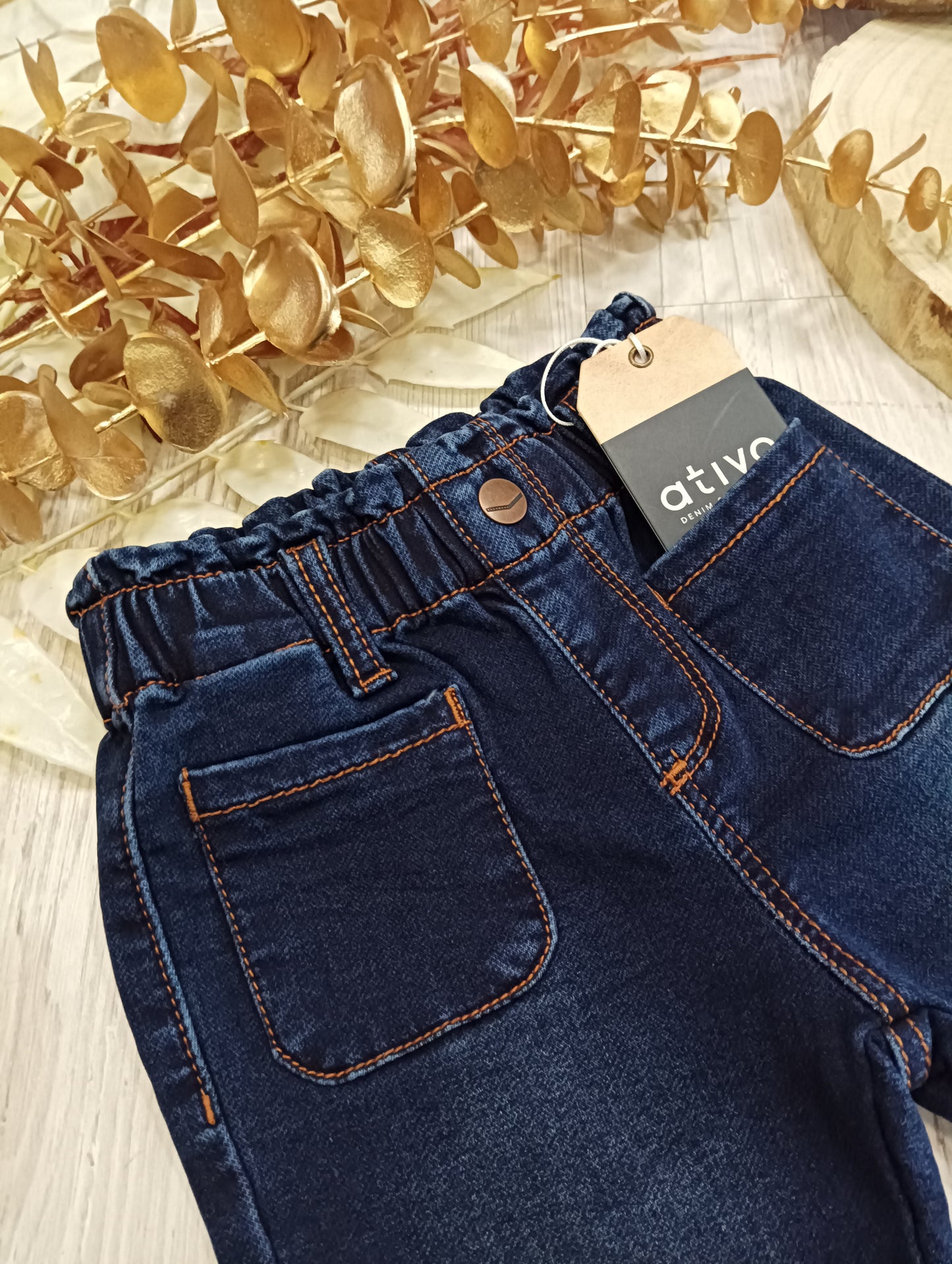 Jeans Elasticizzato in Vita Denim Scuro Con Tasche Grandi Davanti Ativo Kids Bambina 12-36 Mesi