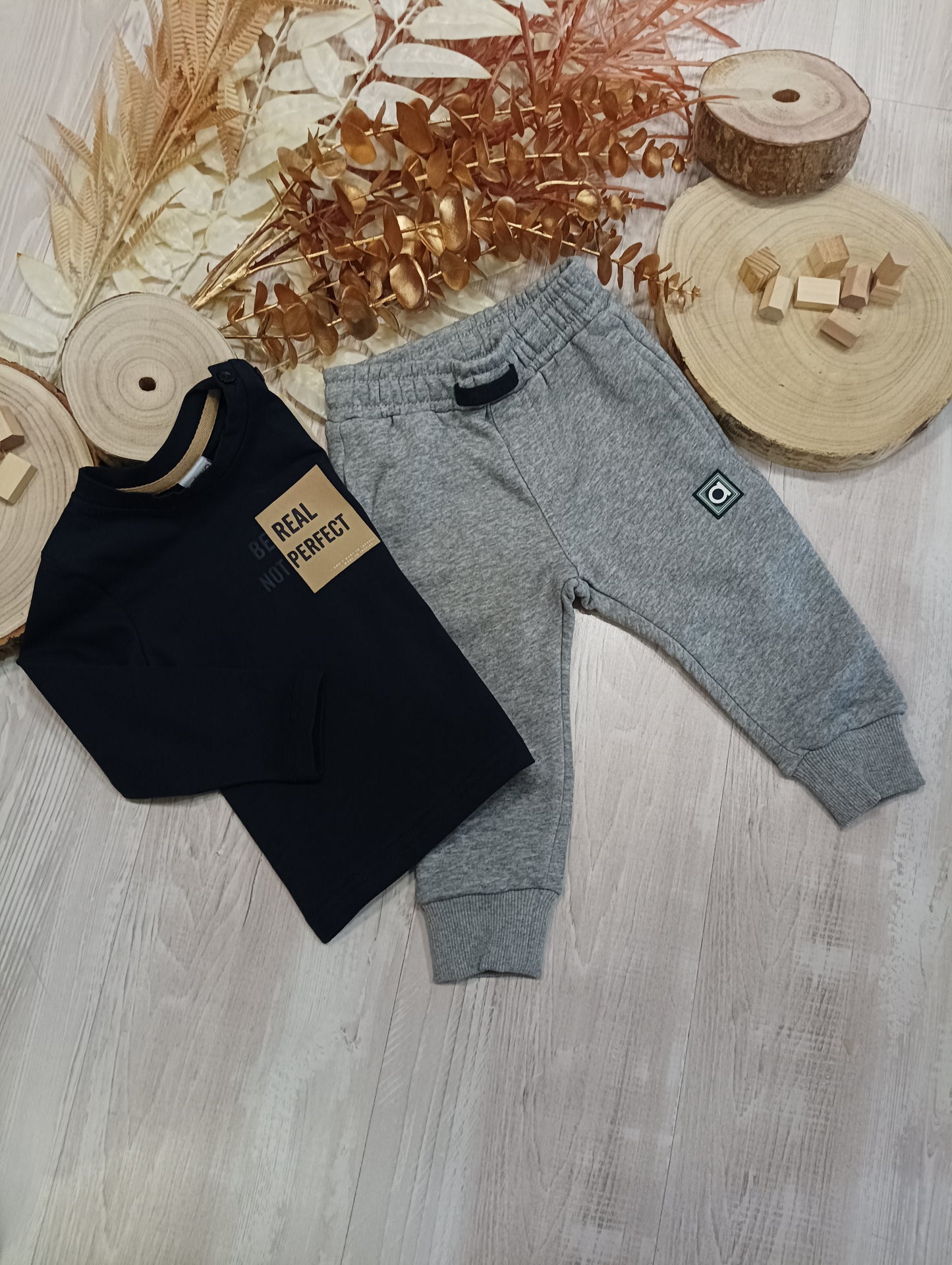 T-Shirt Blu in Cotone Felpata con Scritta Stampata Be Real Not Perfect Ativo Kids Bambino 12-36 Mesi