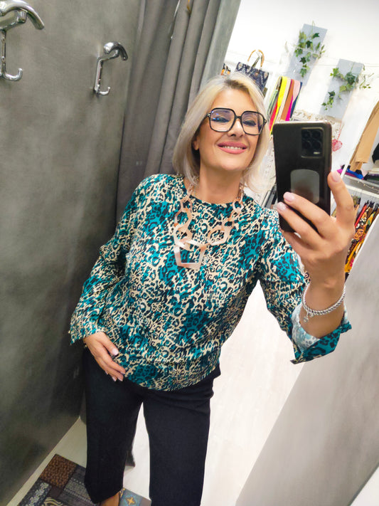 Camicia Donna Blusa in Pura Viscosa Manica Lunga Fantasia Animalier Avorio Nero e Petrolio