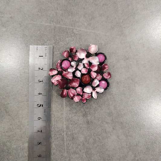 Magnetic Brooch with Multicolored Flowers