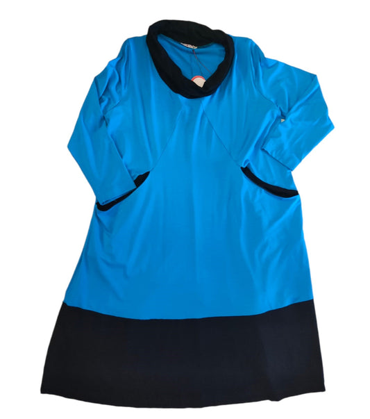 Two-tone viscose dress with pockets